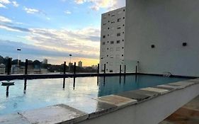 Apartamento Completo com Piscina, Academia e Salão de festas em São Carlos